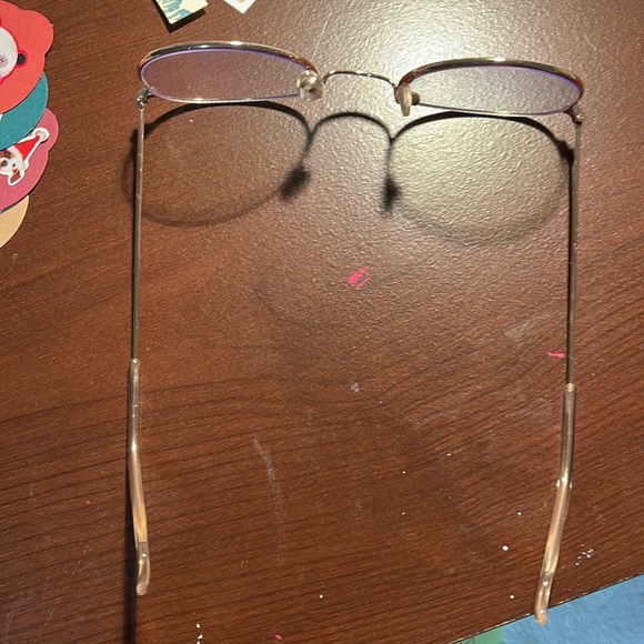 2 pair of fashion glasses. - Picture 6 of 6